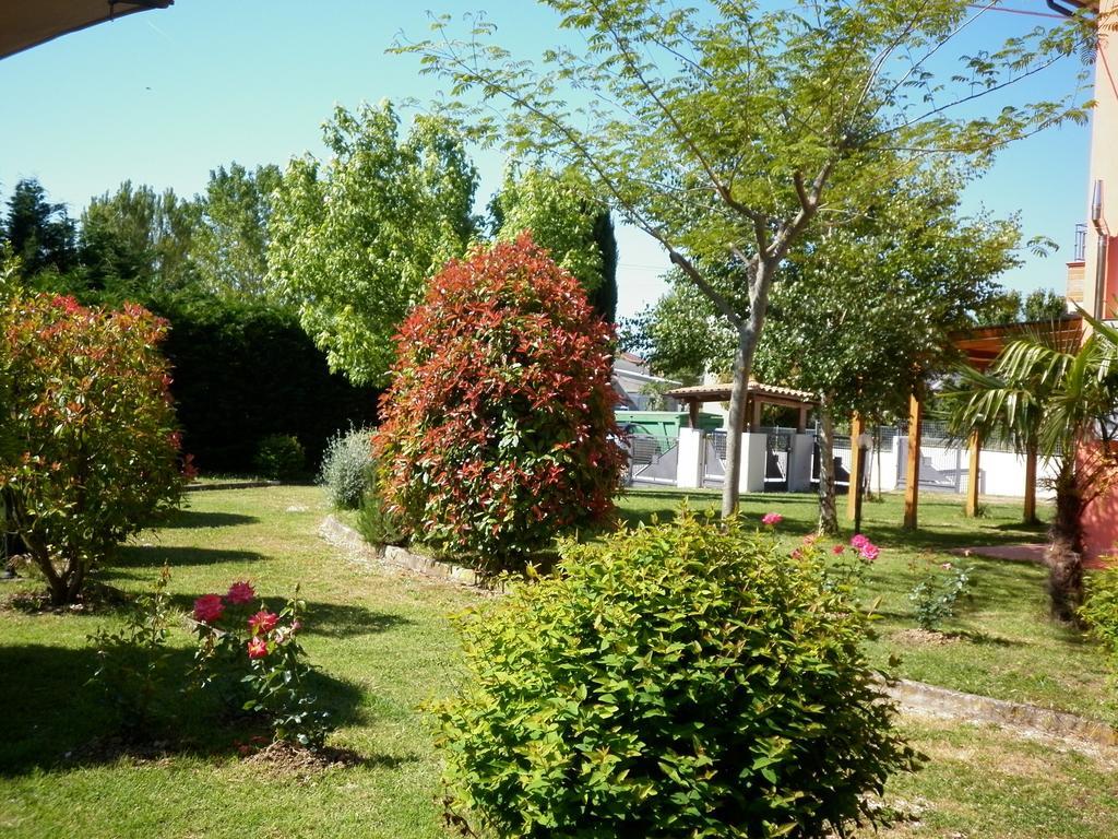 Villa Jolanda Fratte Rosa Rom bilde