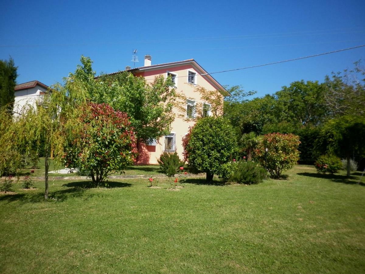 Villa Jolanda Fratte Rosa Eksteriør bilde